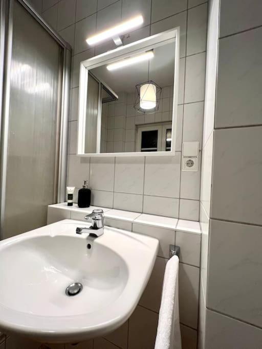 Stadtoase Design Wohnung In Der Altstadt Von Koblenz 科布倫茨 外观 照片